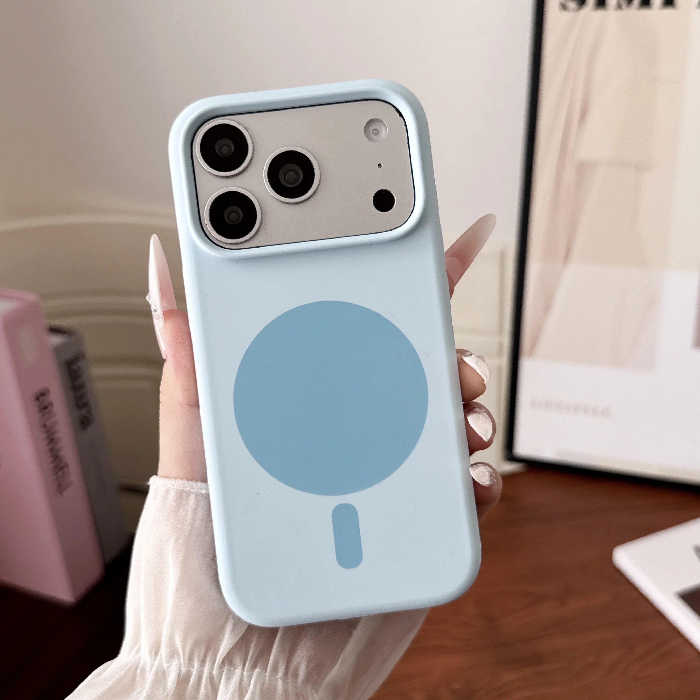 เคสโทรศัพท์ซิลิโคนเหลวสีพื้น ด - Liquid Silicone Magnetic Phone Case บทวิจารณ์และราคา